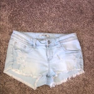 Low waist denim shorts